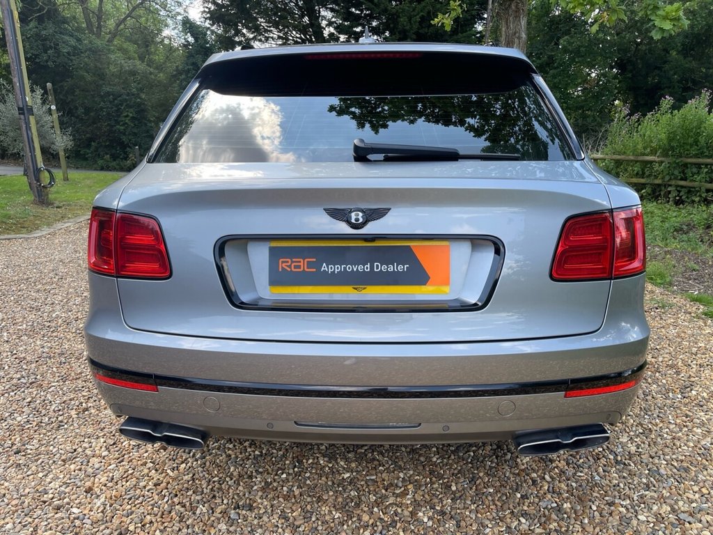 Used Bentley Bentayga 2017 for sale - 77231911: Photo 15