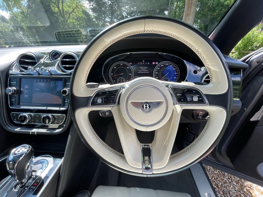 Used Bentley Bentayga 2017 for sale - 77231911: Photo 33