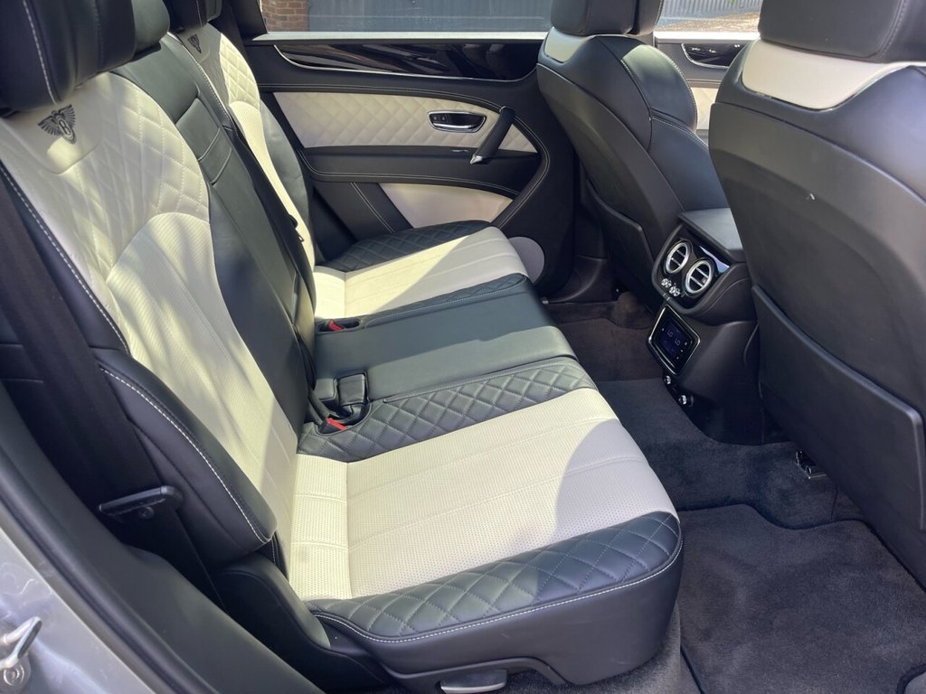 Used Bentley Bentayga 2017 for sale - 77231911: Photo 42