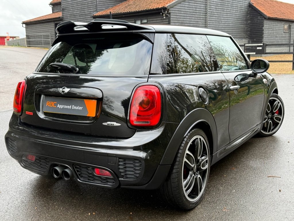 Used MINI Hatch 2015 for sale - 76563138: Photo 2