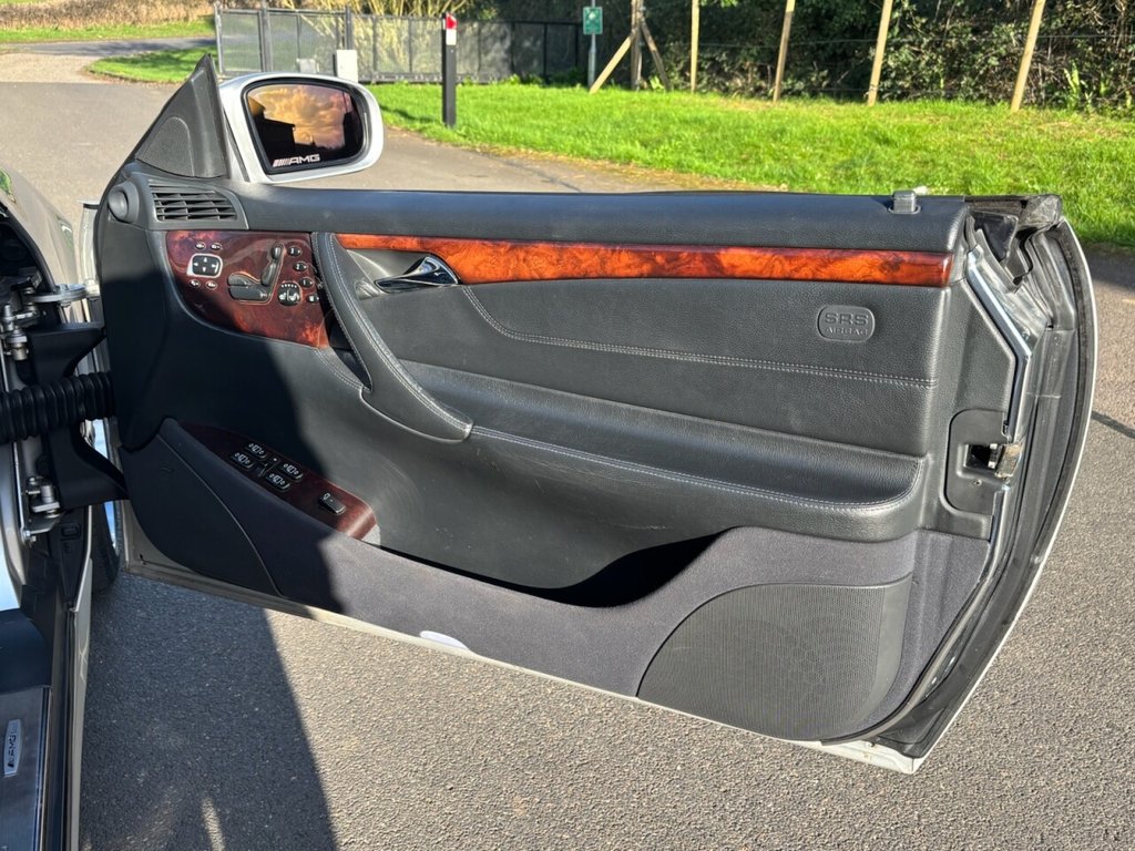 Used Mercedes-Benz Other 2001 for sale - 76591051: Photo 45