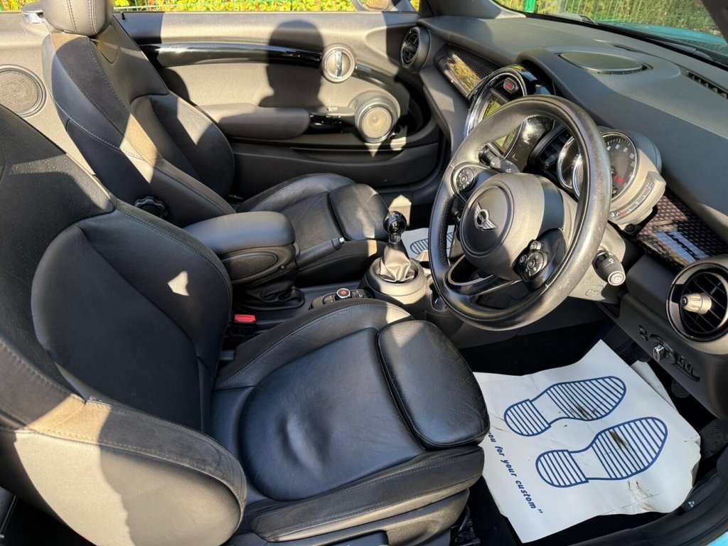 Used MINI Convertible 2017 for sale - 76563136: Photo 27