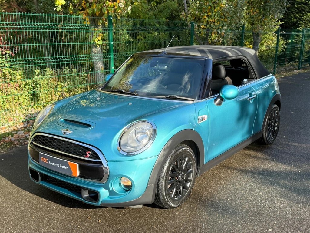 Used MINI Convertible 2017 for sale - 76563136: Photo 4
