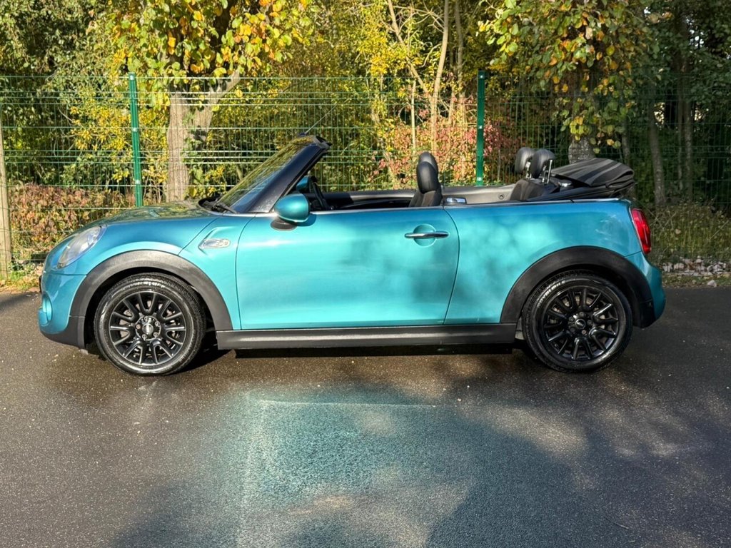 Used MINI Convertible 2017 for sale - 76563136: Photo 9