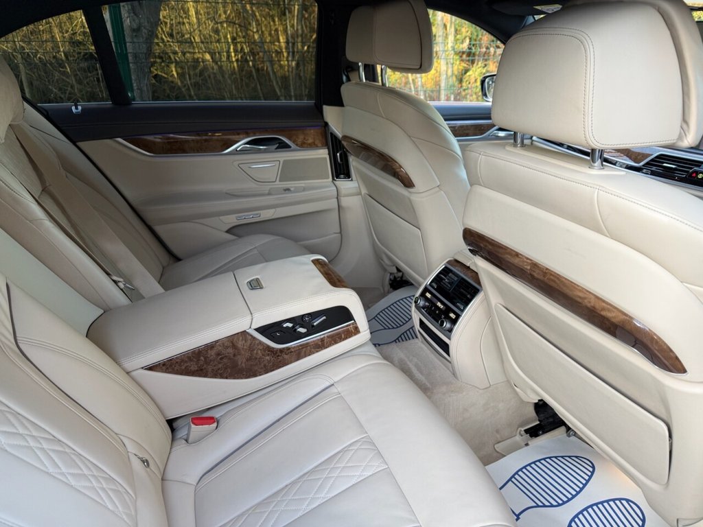 Used BMW 7 Series 2017 for sale - 77080450: Photo 43