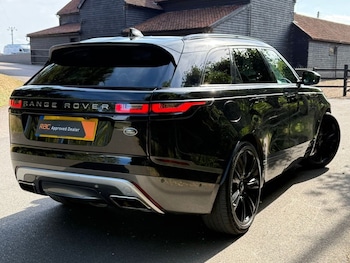 Used Land Rover Range Rover Velar 2018 for sale - 75596618: Photo
