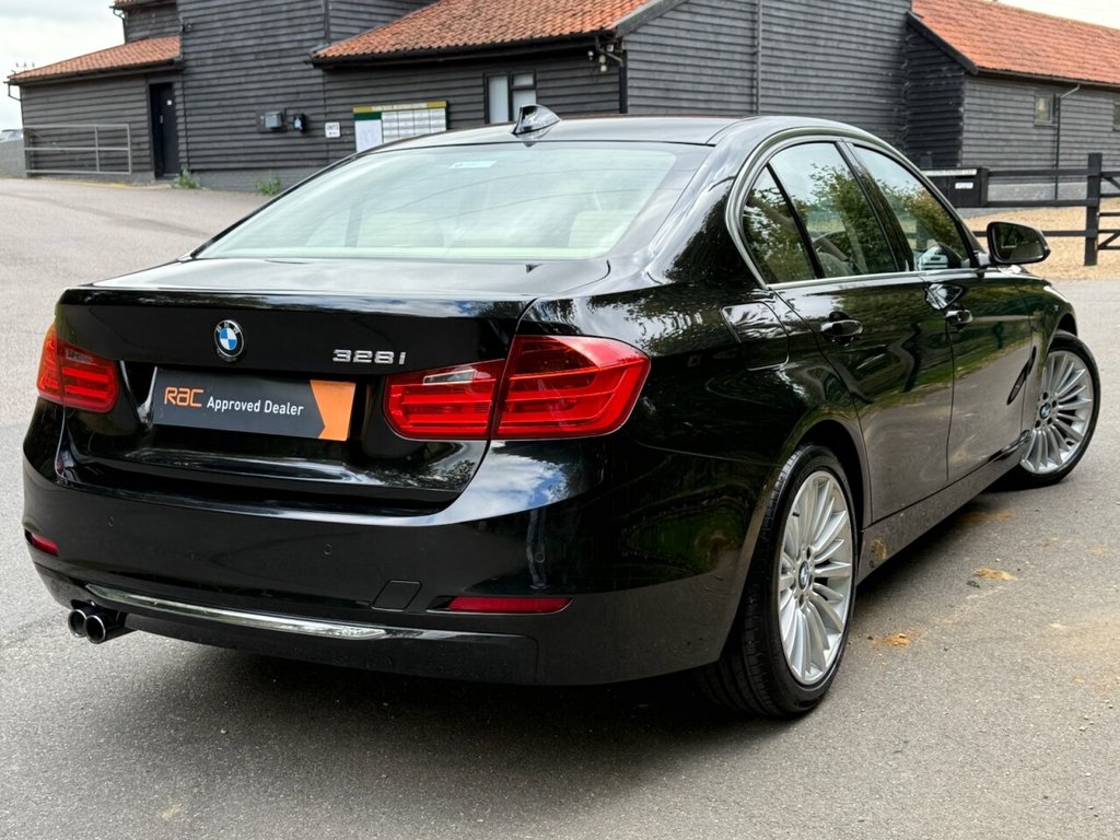 Used BMW 3 Series 2012 for sale - 76563130: Photo 2