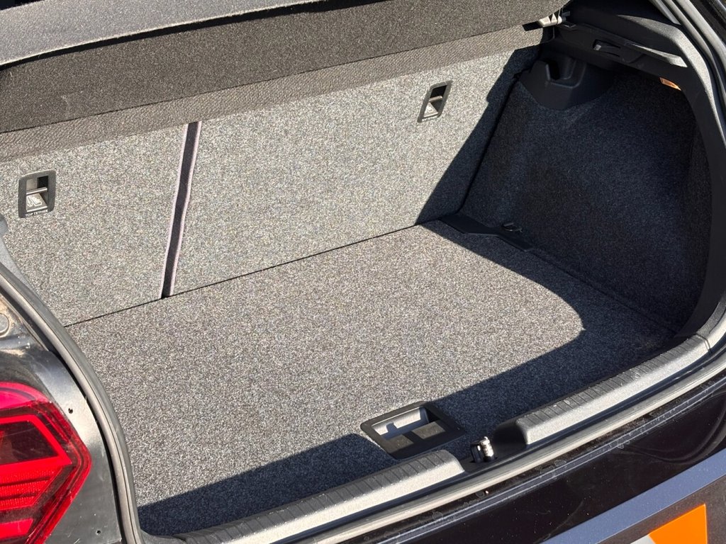 Used Volkswagen Polo 2021 for sale - 77959699: Photo 15