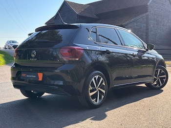 Used Volkswagen Polo 2021 for sale - 77959699: Photo