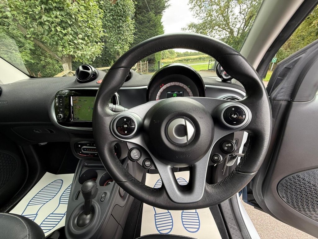 Used smart fortwo 2019 for sale - 75685212: Photo 35