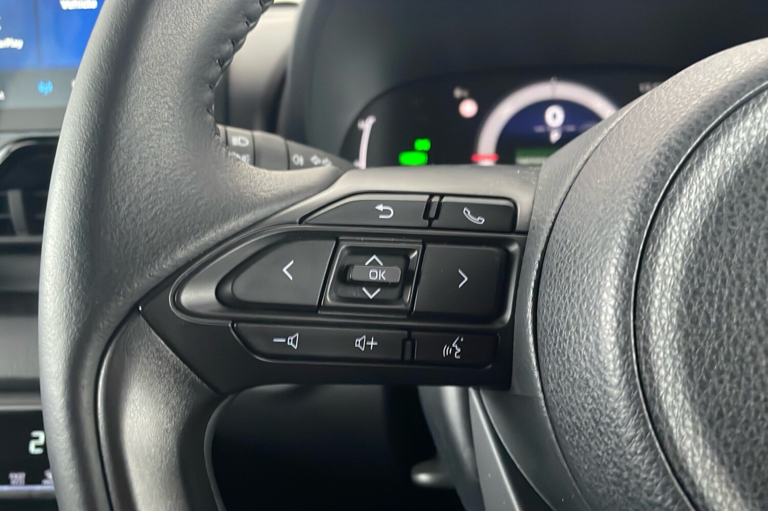 Used Mazda Mazda2 HYBRID 2025 for sale - 77729330: Photo 16