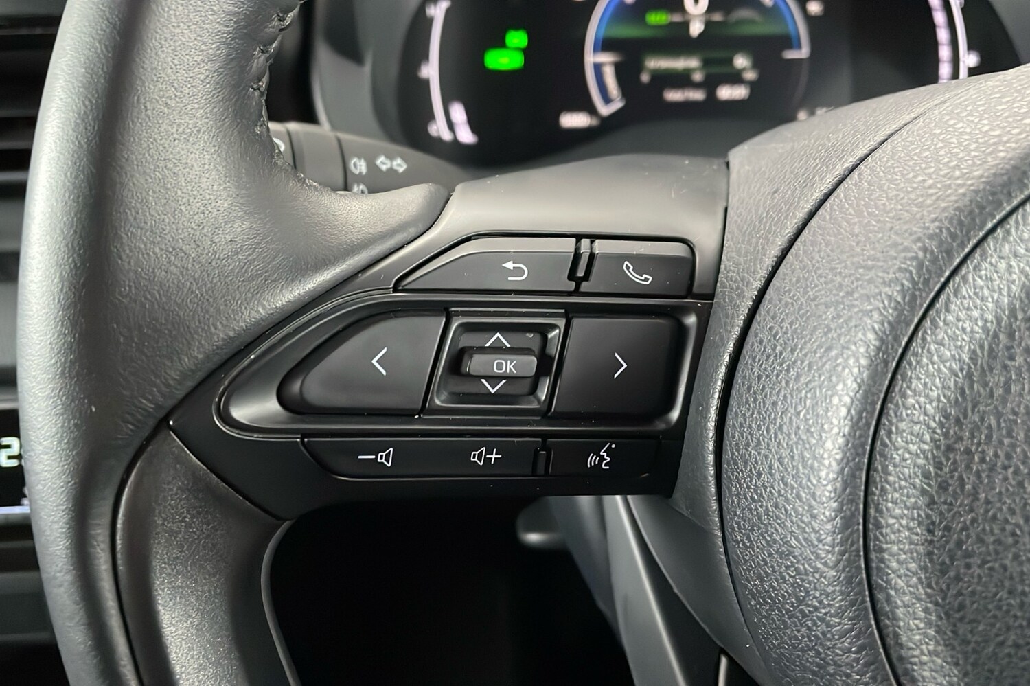 Used Mazda Mazda2 HYBRID 2025 for sale - 77729335: Photo 18