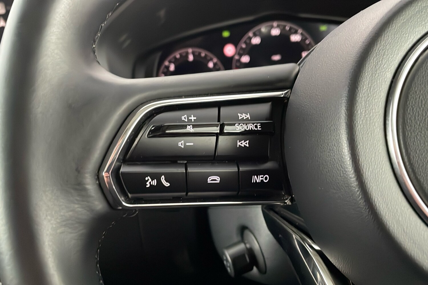 Used Mazda CX-60 for sale - 77729305: Photo 16