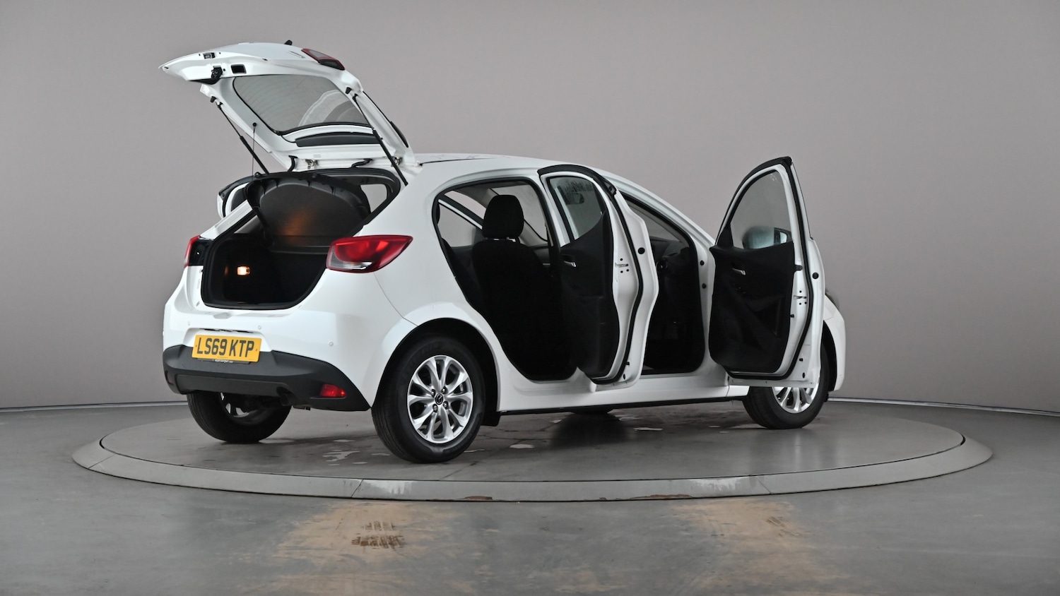 Vehicle 86