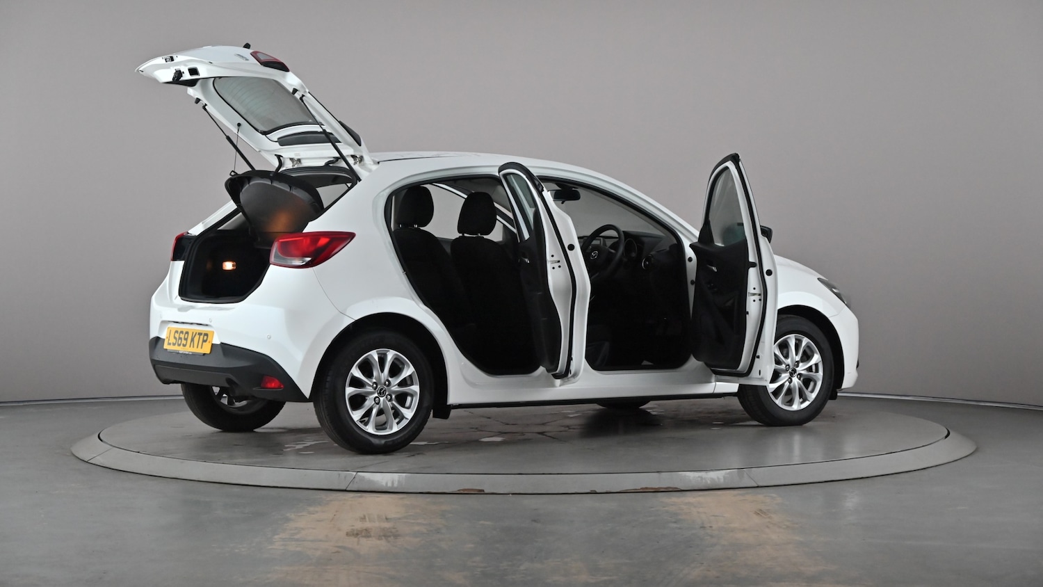 Vehicle 87