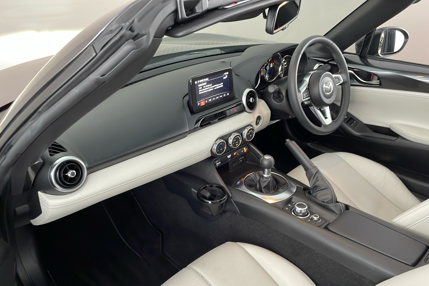 Used Mazda MX-5 2022 for sale - 77744098: Photo 11