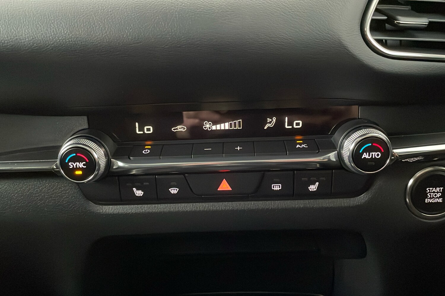 Used Mazda CX-30 2023 for sale - 77917050: Photo 15