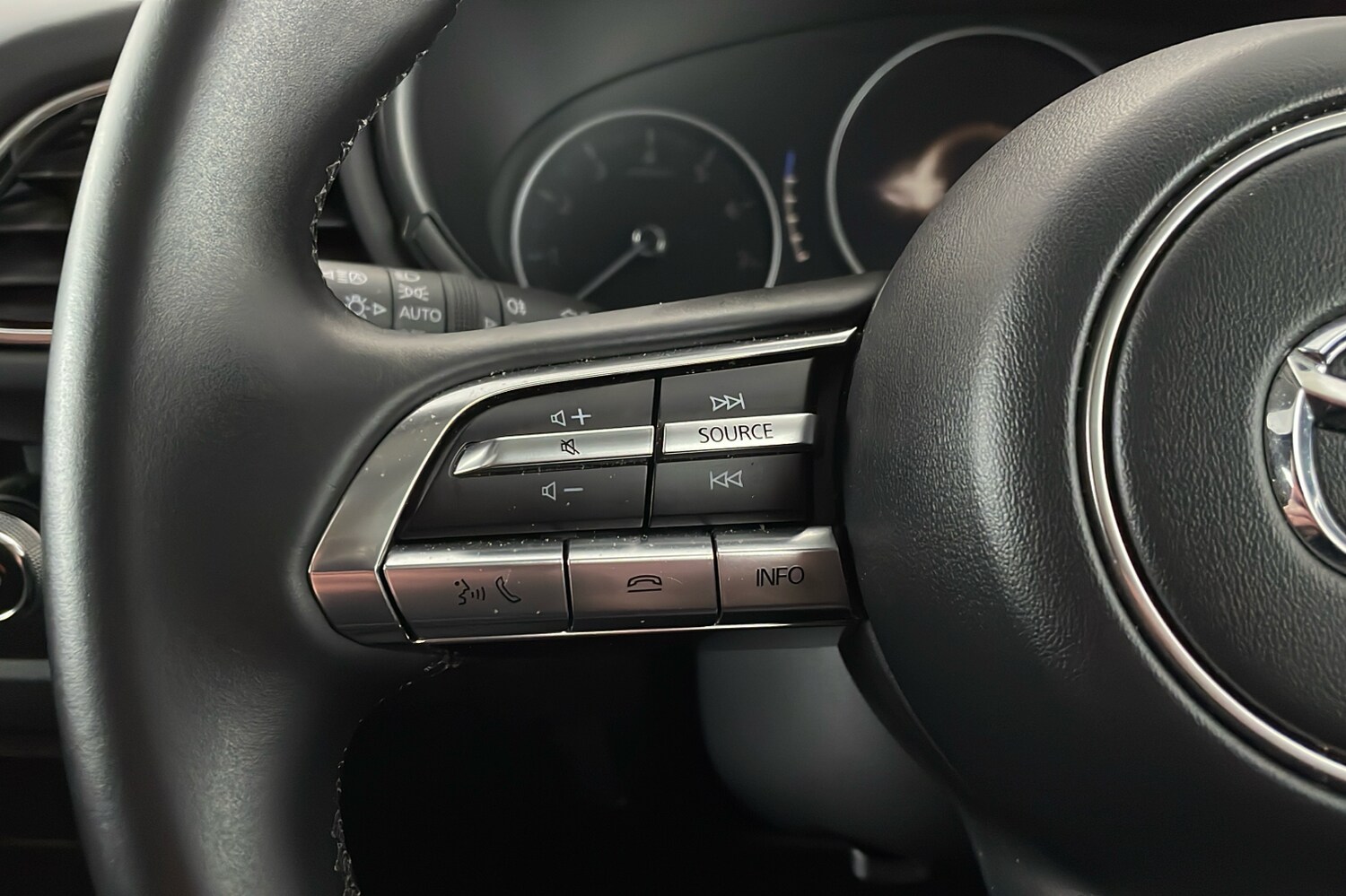 Used Mazda CX-30 2023 for sale - 77917050: Photo 16