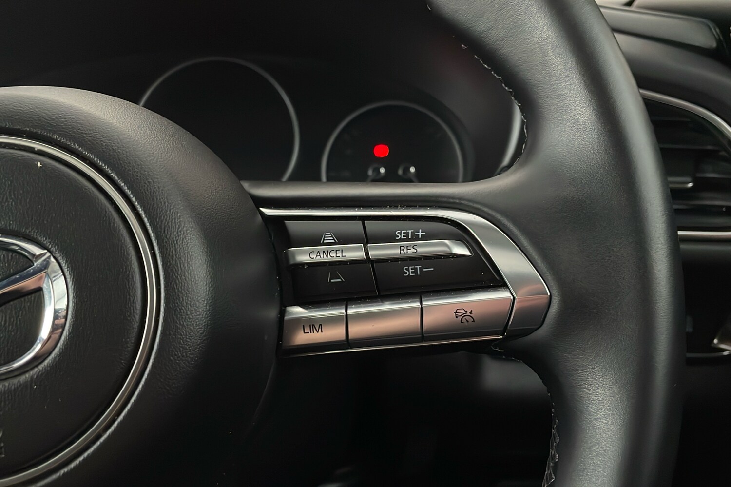 Used Mazda CX-30 2023 for sale - 77917050: Photo 17