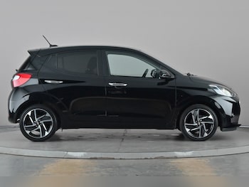Used Hyundai i10 2022 for sale - 79190527: Photo
