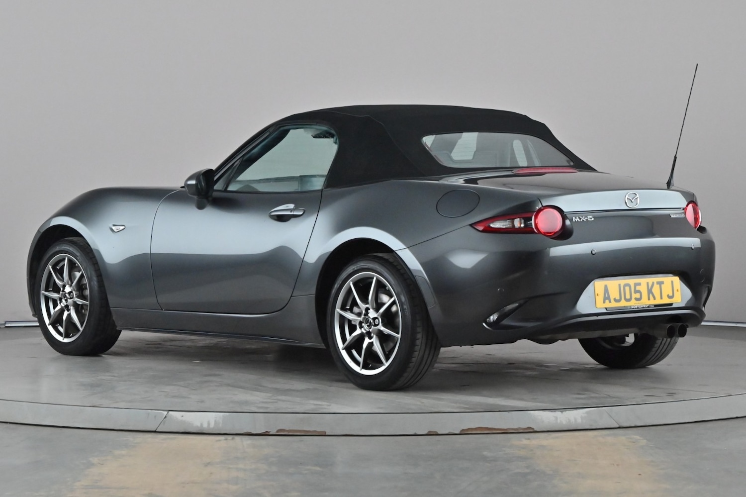 Used Mazda MX-5 for sale - 77729372: Photo 5