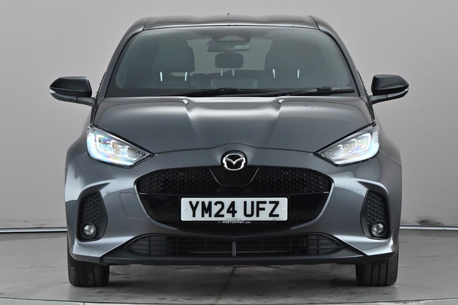 Used Mazda Mazda2 HYBRID 2024 for sale - 77729362: Photo 2