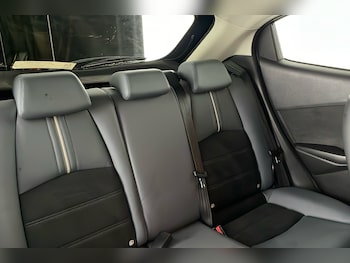 Used Mazda Mazda2 2022 for sale - 77729345: Photo