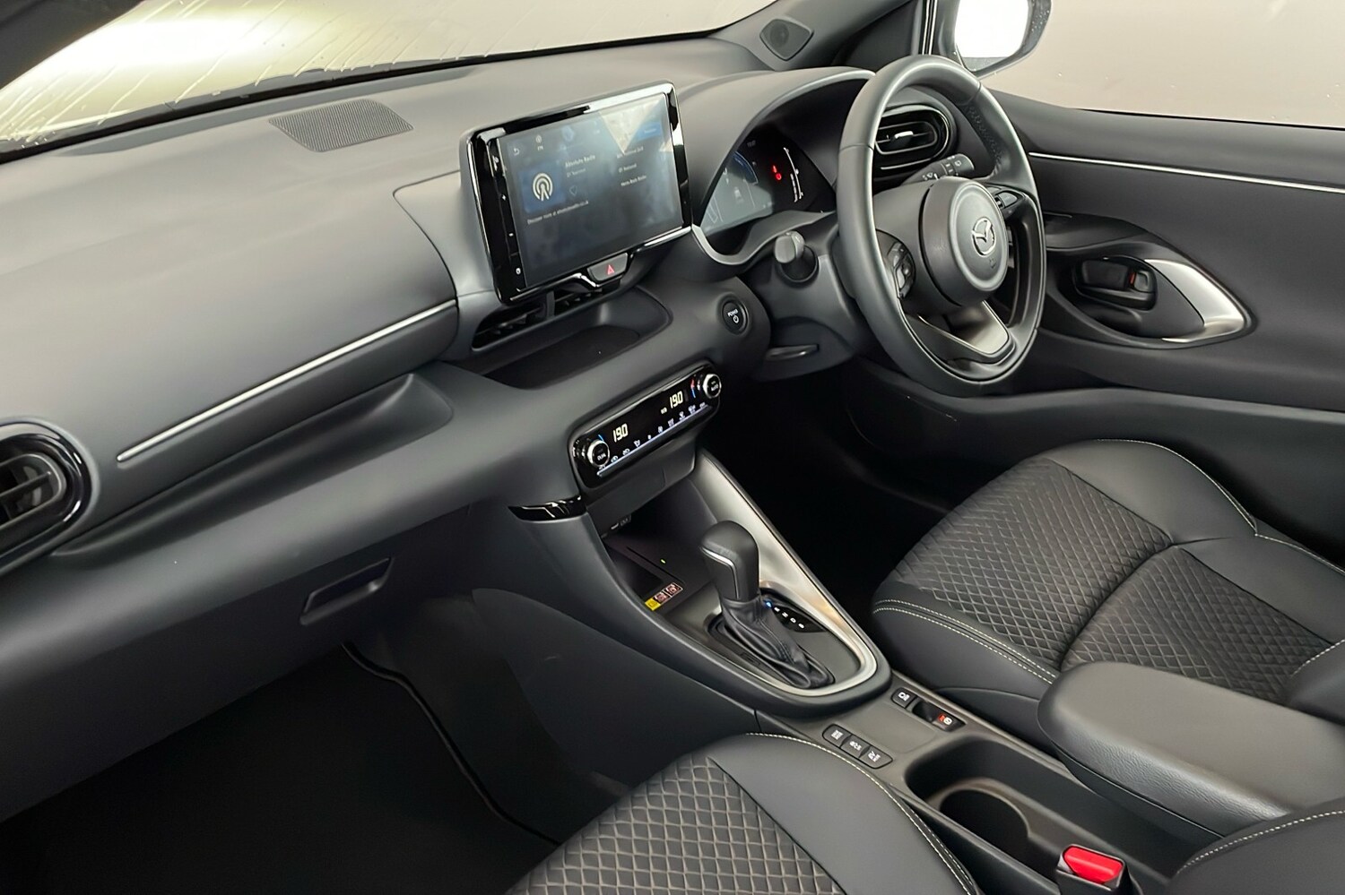 Used Mazda Mazda2 HYBRID 2025 for sale - 77729341: Photo 11