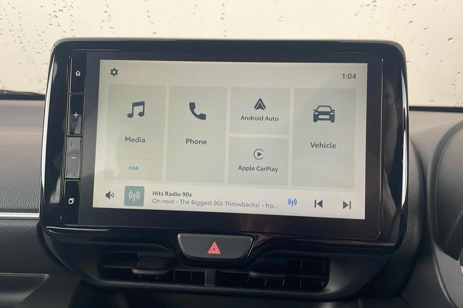 Used Mazda Mazda2 HYBRID 2024 for sale - 77729342: Photo 18