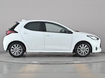 Used Mazda Mazda2 HYBRID 2023 for sale - 77744070: Photo