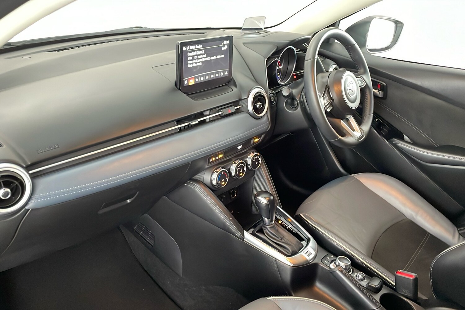 Used Mazda Mazda2 for sale - 77729393: Photo 11