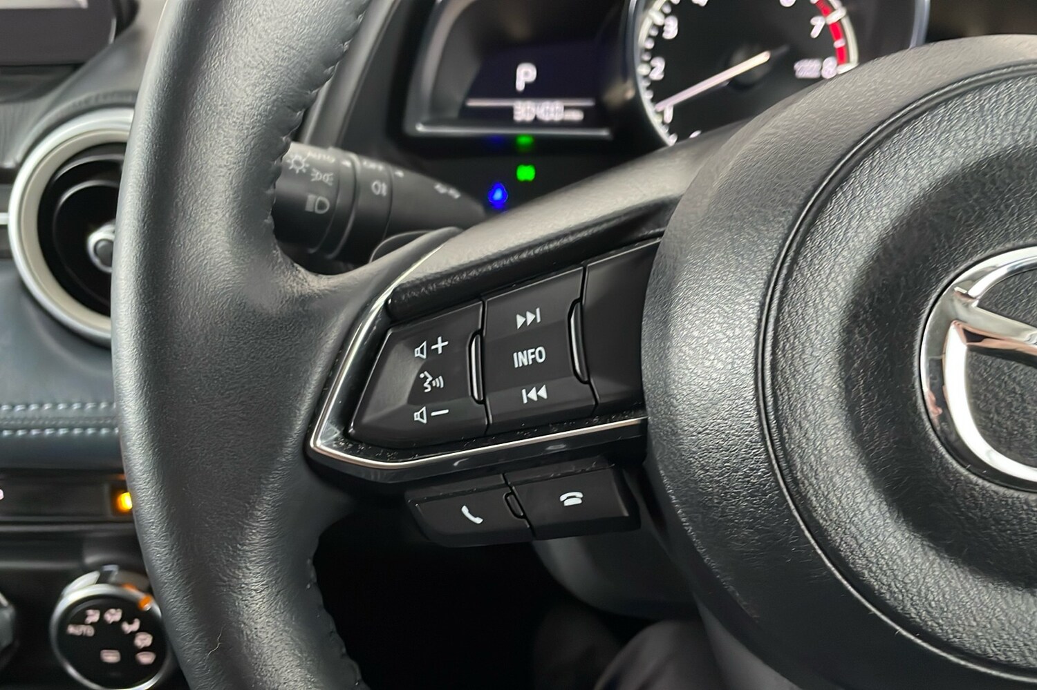 Used Mazda Mazda2 for sale - 77729393: Photo 18