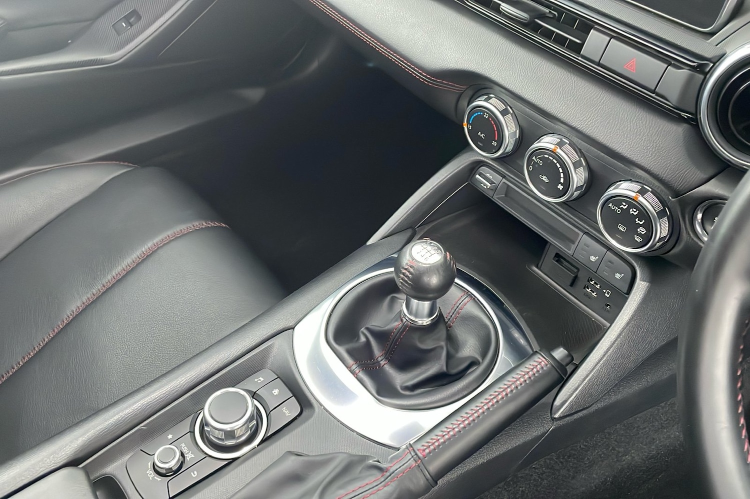 Used Mazda MX-5 2017 for sale - 78210618: Photo 12