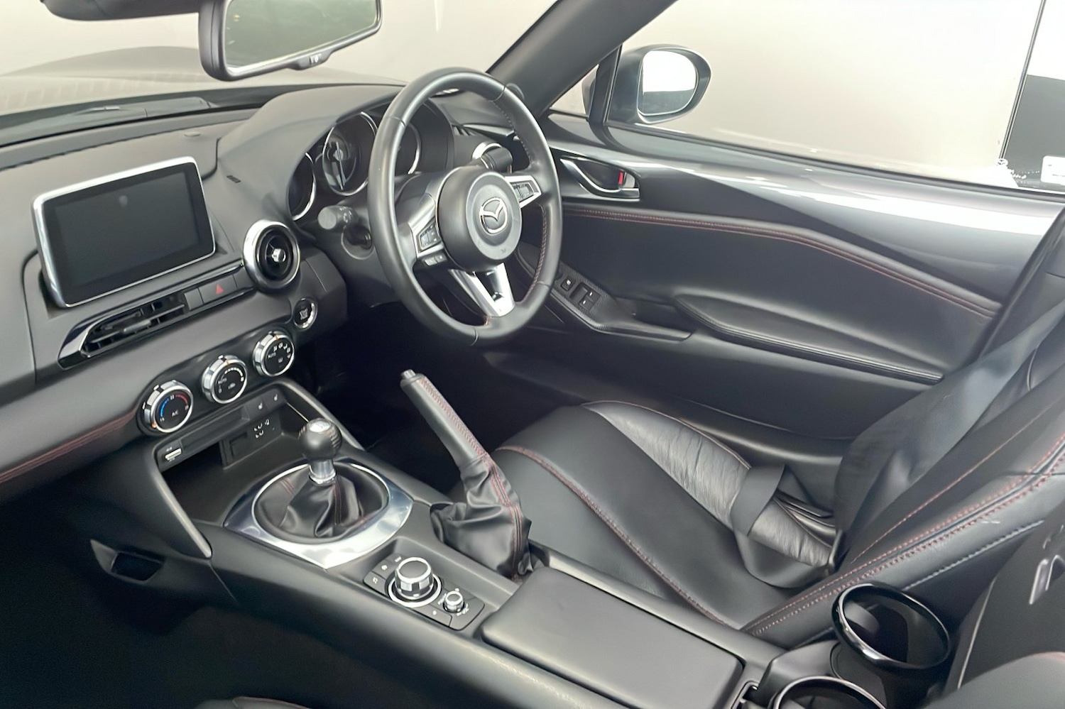 Used Mazda MX-5 2017 for sale - 78210618: Photo 23