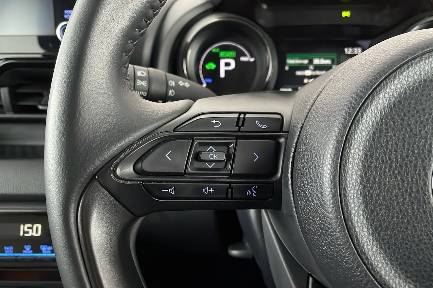 Used Mazda Mazda2 HYBRID 2023 for sale - 78197354: Photo 16