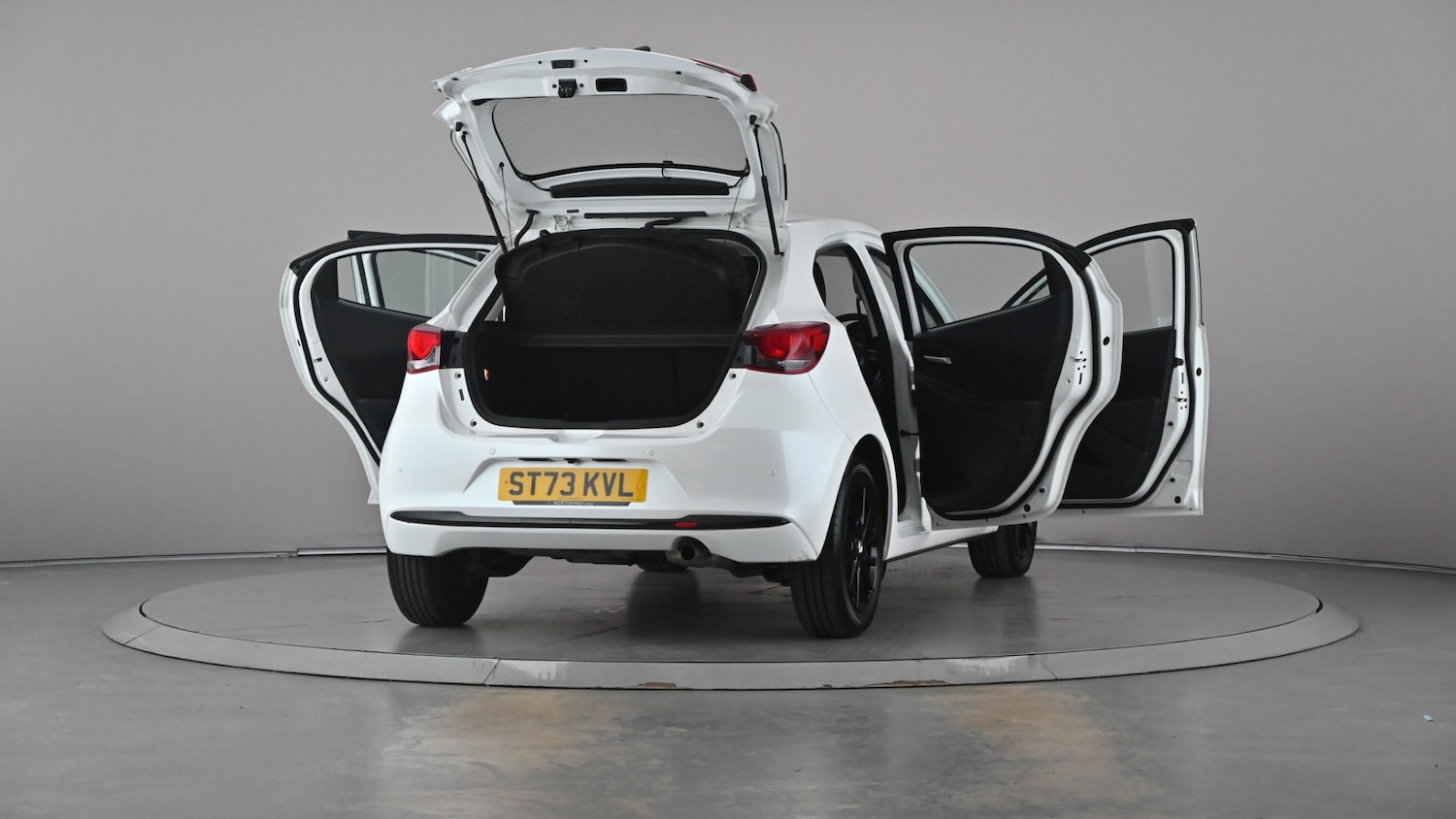 Vehicle 83