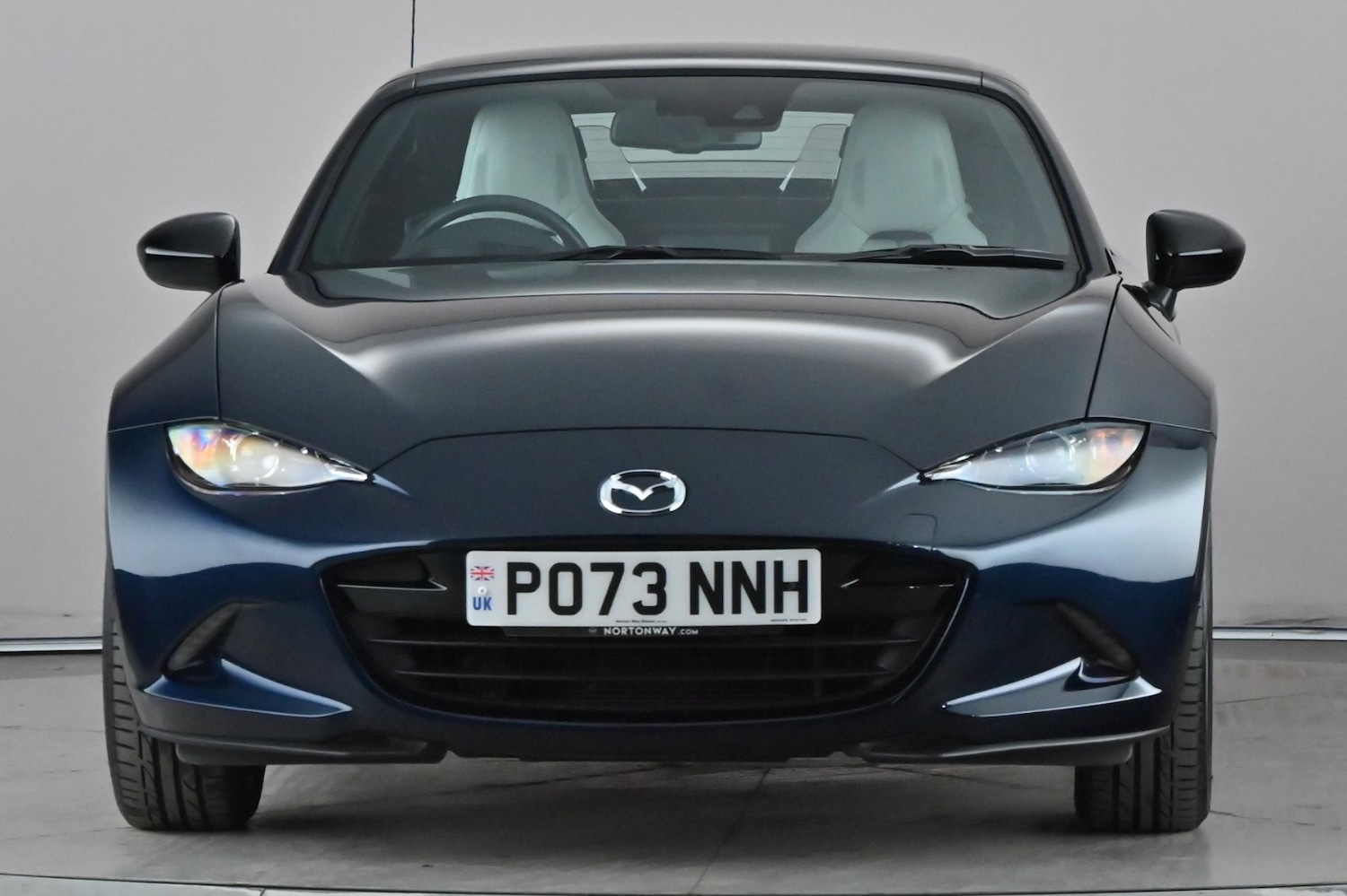Used Mazda MX-5 2023 for sale - 77729278: Photo 2