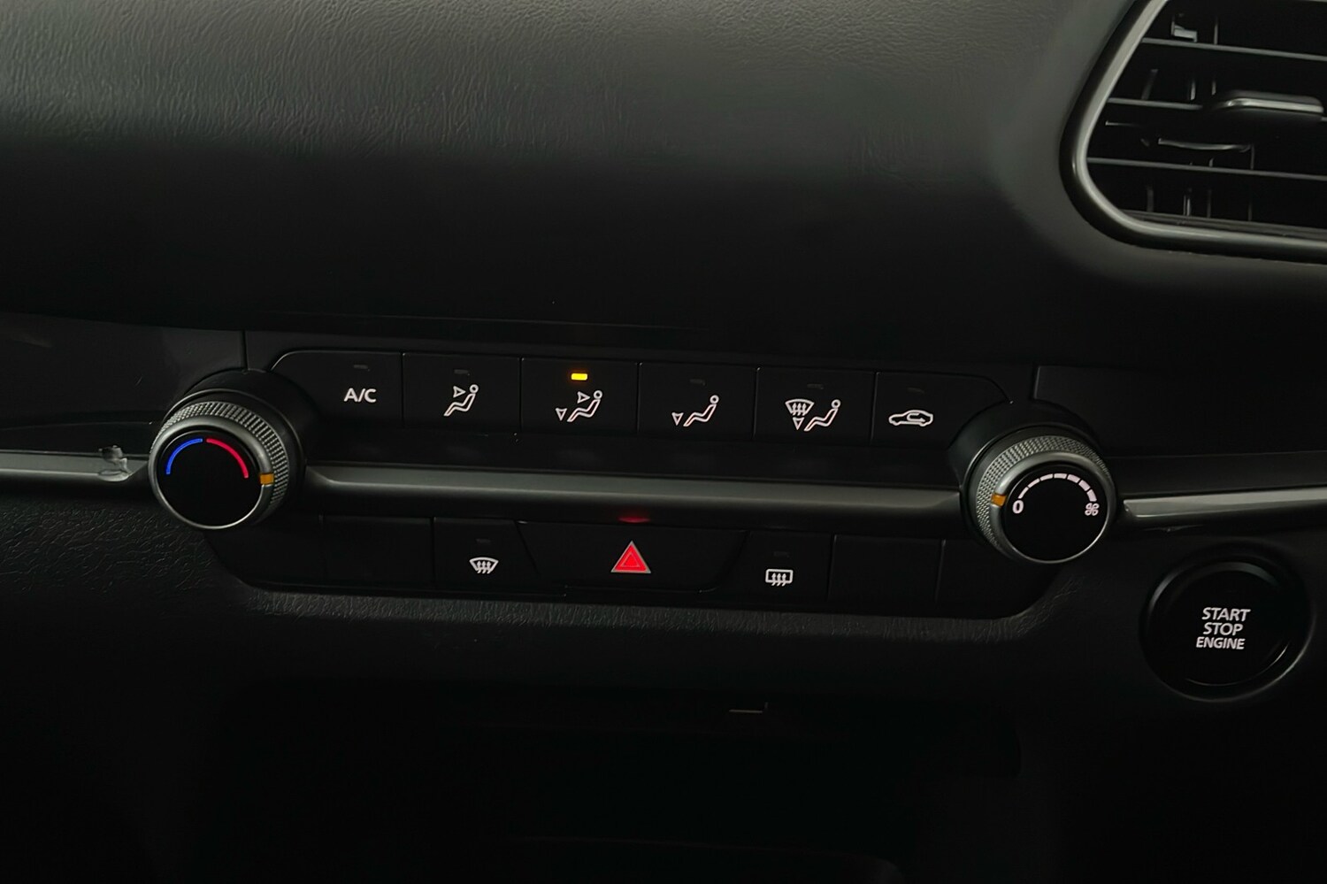 Used Mazda CX-30 for sale - 77729271: Photo 17