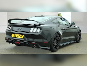 Used Ford Mustang 2016 for sale - 78981371: Photo