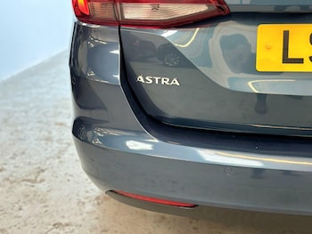 Used Vauxhall Astra 2017 for sale - 78981380: Photo
