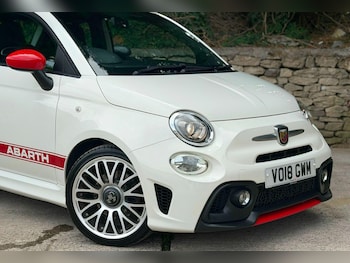 Used Abarth 595 2018 for sale - 79349276: Photo