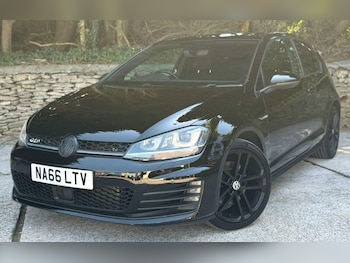 Used Volkswagen Golf 2016 for sale - 78981373: Photo
