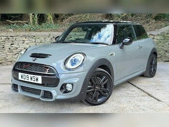 Used MINI Hatch 2019 for sale - 78981496: Photo
