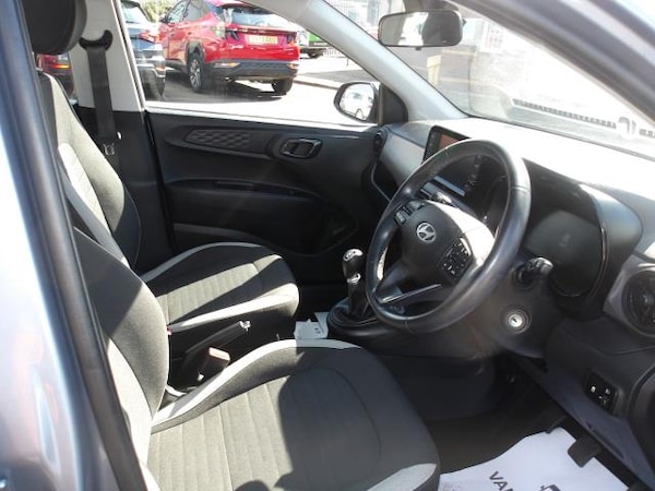 Used Hyundai i10 2024 for sale - 76273408: Photo 25