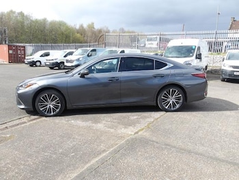 Used Lexus ES 2023 for sale - 78270911: Photo