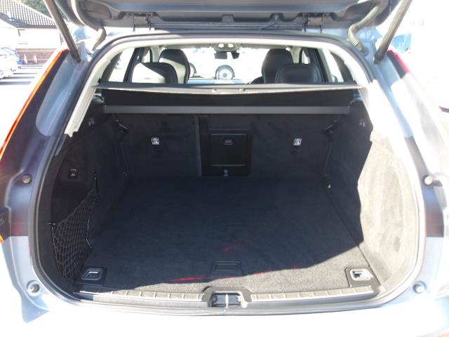 Used Volvo XC60 2023 for sale - 76385148: Photo 16