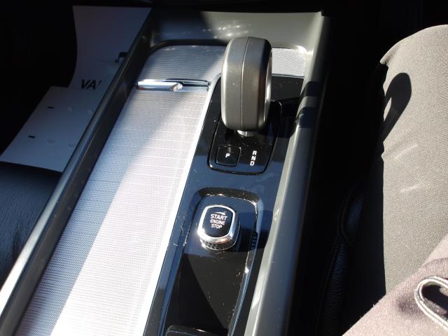 Used Volvo XC60 2023 for sale - 76385148: Photo 31