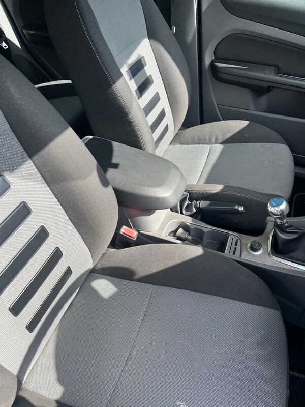Used Ford Focus 2008 for sale - 76116742: Photo 6