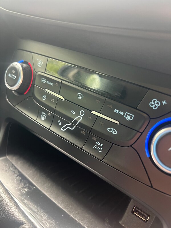 Used Ford Focus 2016 for sale - 76116700: Photo 16