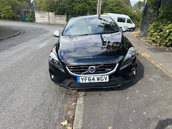 Used Volvo V40 2014 for sale - 76115575: Photo